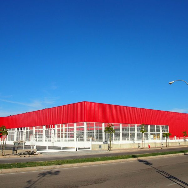 Nave Industrial BricoDepot Mallorca por Pinturas Linares