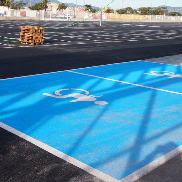 Pinturas linares brico-depot mallorca exterior senalizacion parking minusvalidos