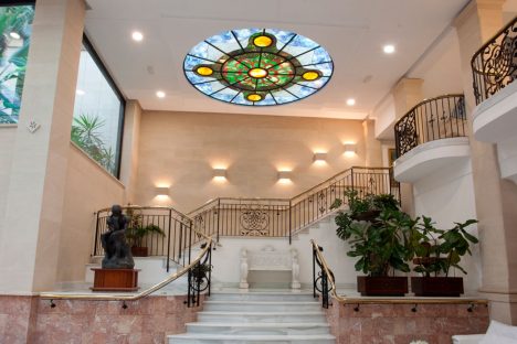 Revestimientos Alta gama decoración Mallorca Hotel Continental Mallorca Escalera Hall