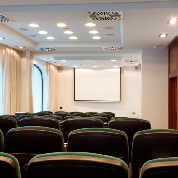 Revestimientos alta gama interior Hotel Continental Mallorca